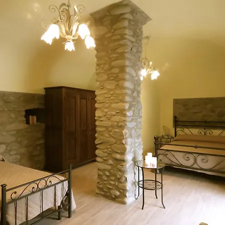 Agriturismo Podere Magaiana Farm stay