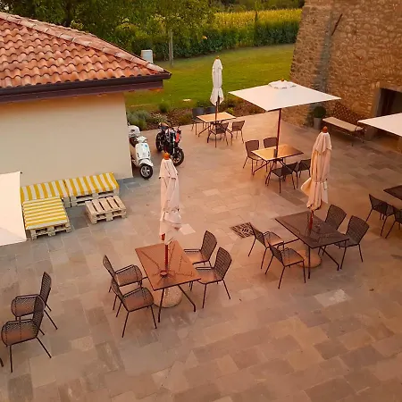Agriturismo Podere Magaiana Farm stay Filattiera